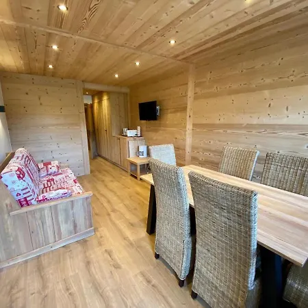 Renove 8 Pers Centre Village La Clusaz, Balcon Sud, Proche Commerces Et Pistes - Fr-1-459-15 La Clusaz