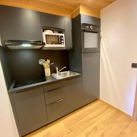 Apartment Renove 8 Pers Centre Village La Clusaz, Balcon Sud, Proche Commerces Et Pistes - Fr-1-459-15