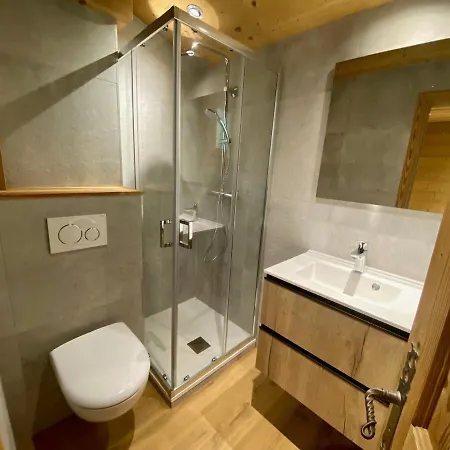 Apartment Renove 8 Pers Centre Village La Clusaz, Balcon Sud, Proche Commerces Et Pistes - Fr-1-459-15 *
